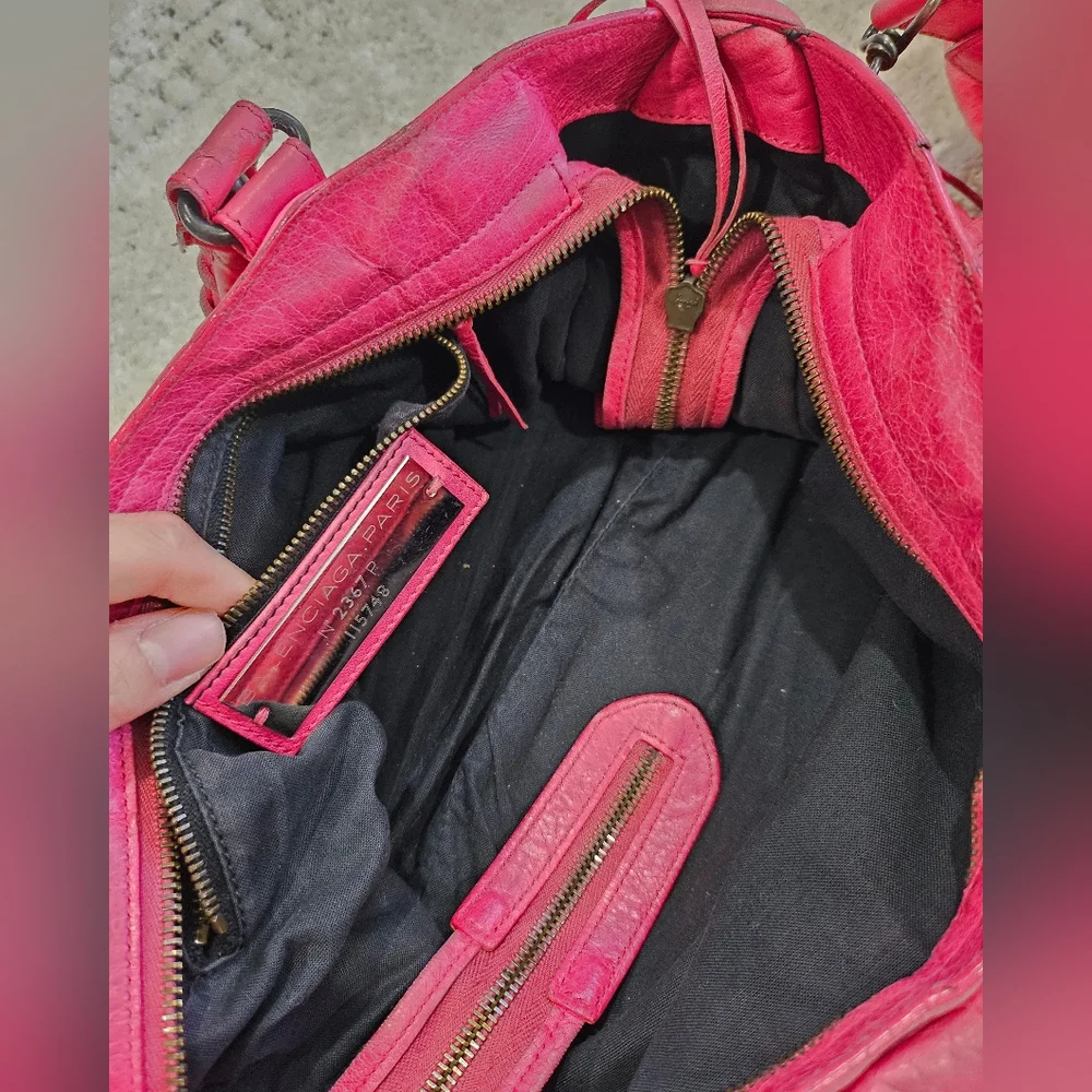 Balenciaga Hot Pink City Bag - Picture 13 of 16